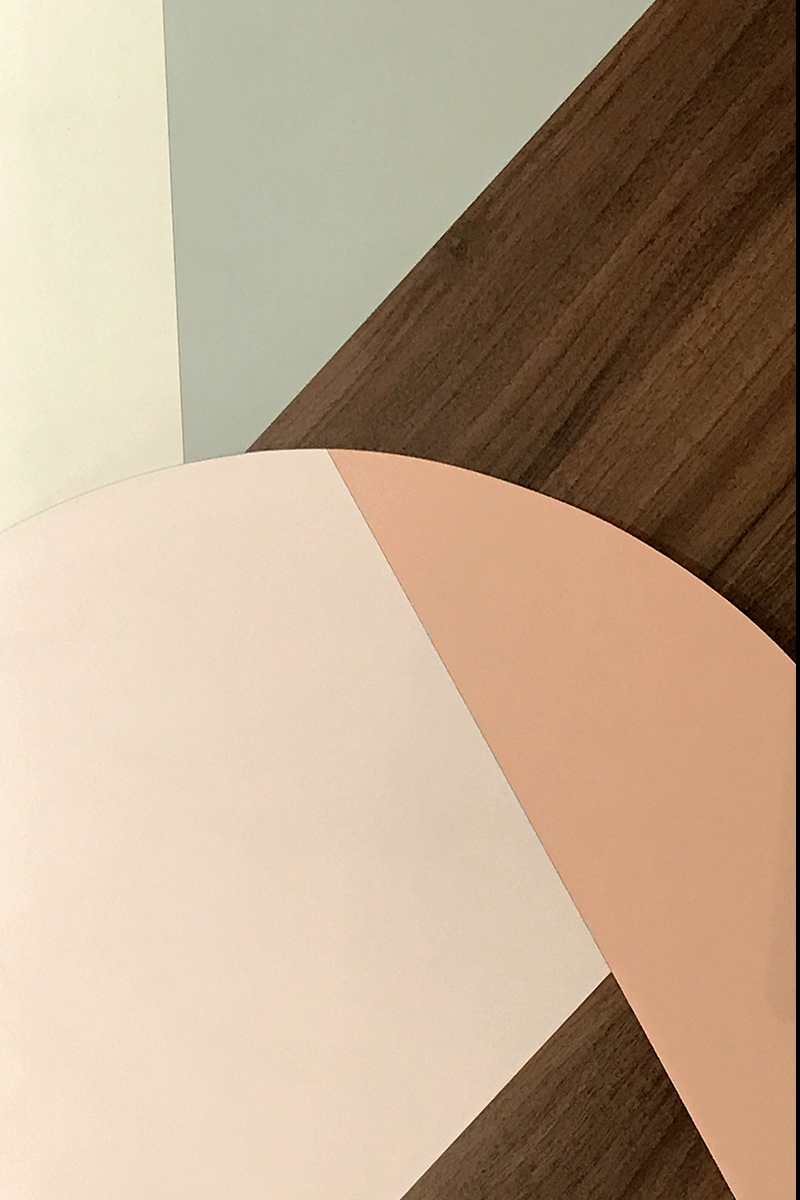 plateaux tables couleurs pastelles
